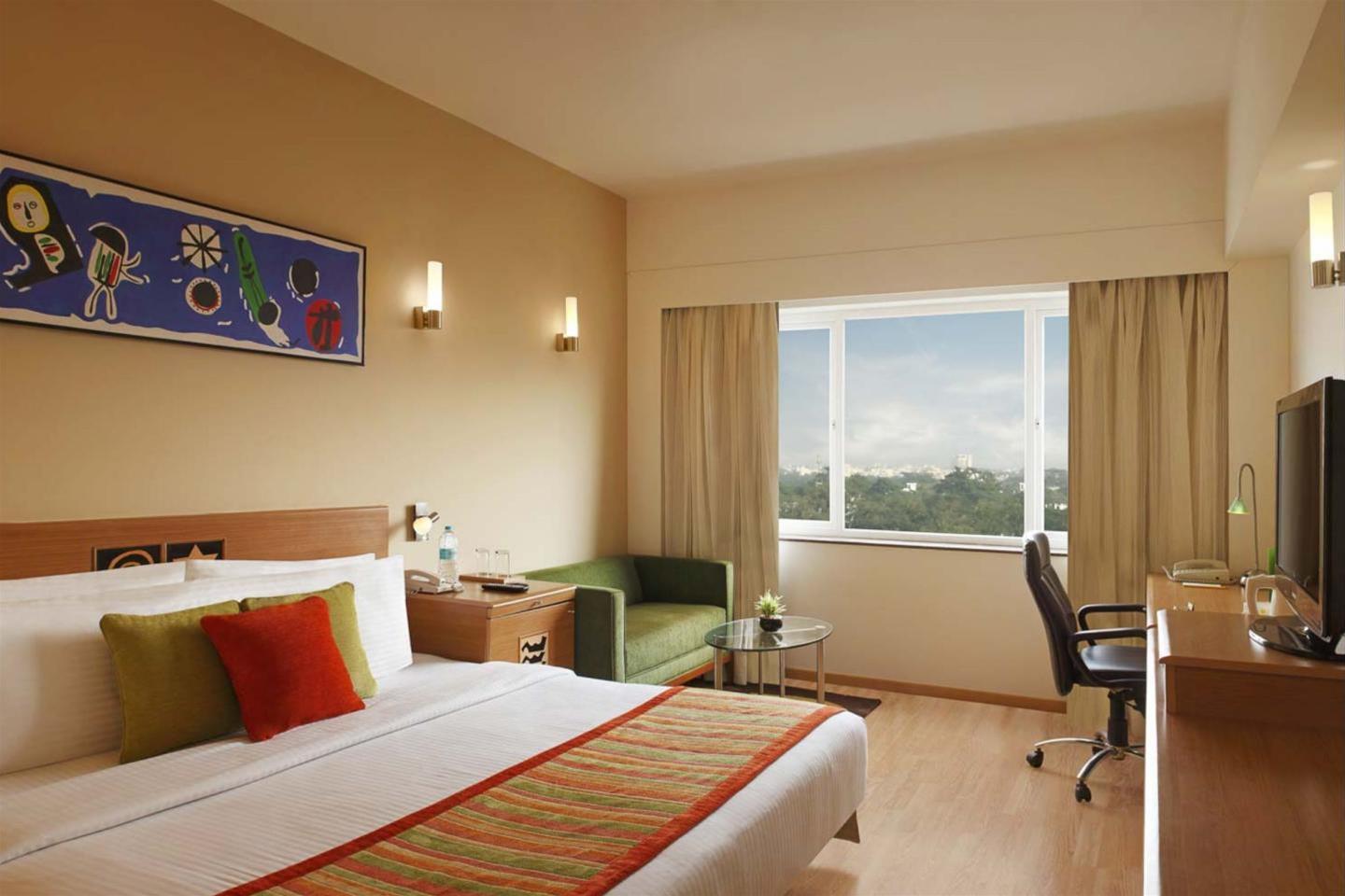 Lemon Tree Hotel Hinjewadi Pune Hinjawadi Exterior photo