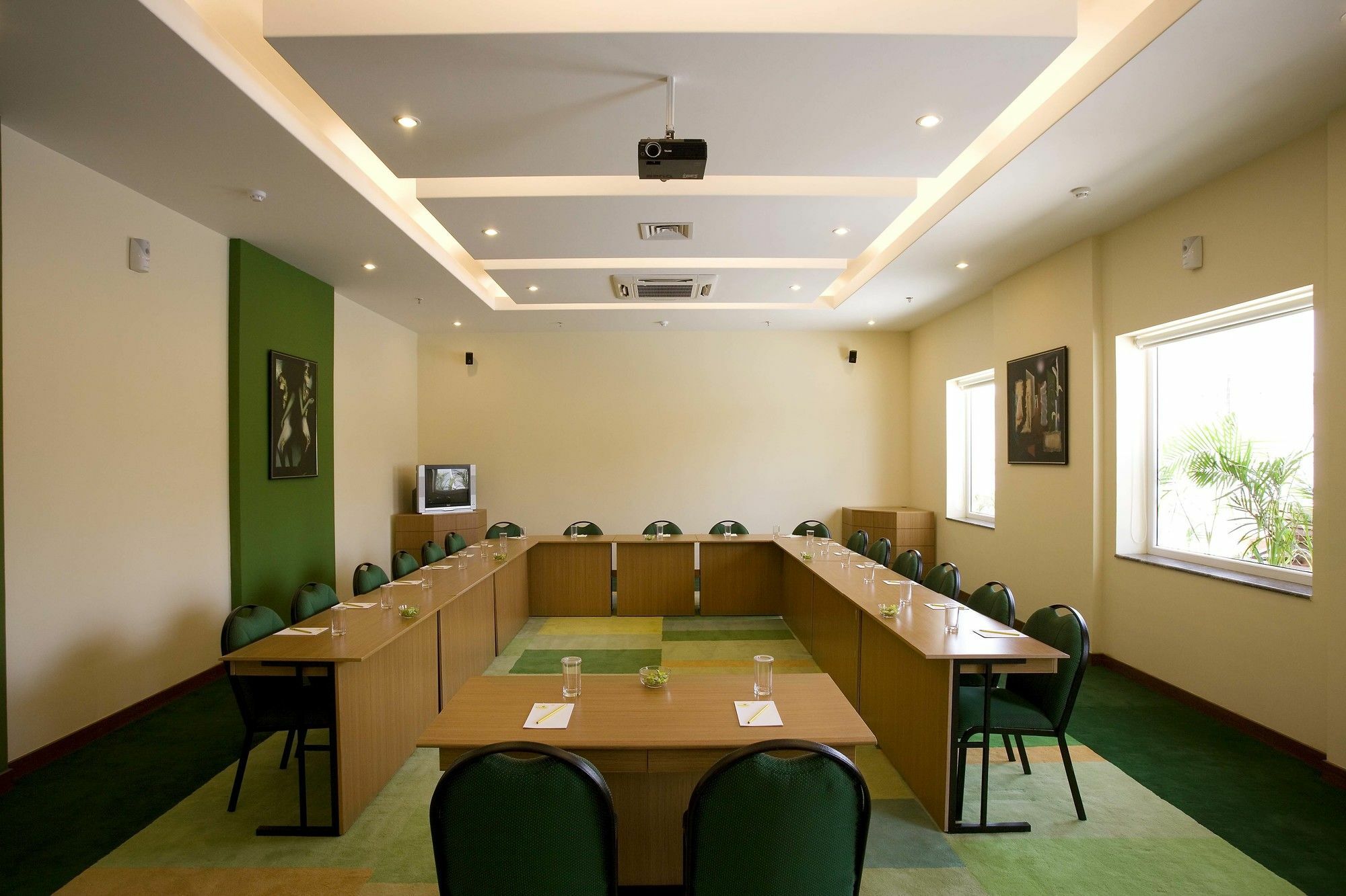 Lemon Tree Hotel Hinjewadi Pune Hinjawadi Exterior photo